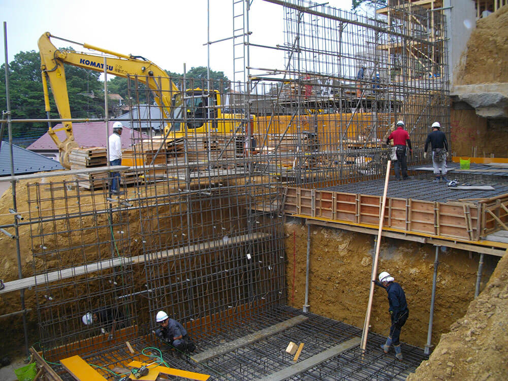 共同住宅造成擁壁工事